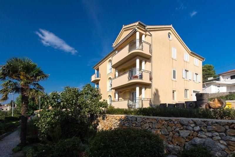 Marija F2 Apartment Крк Экстерьер фото