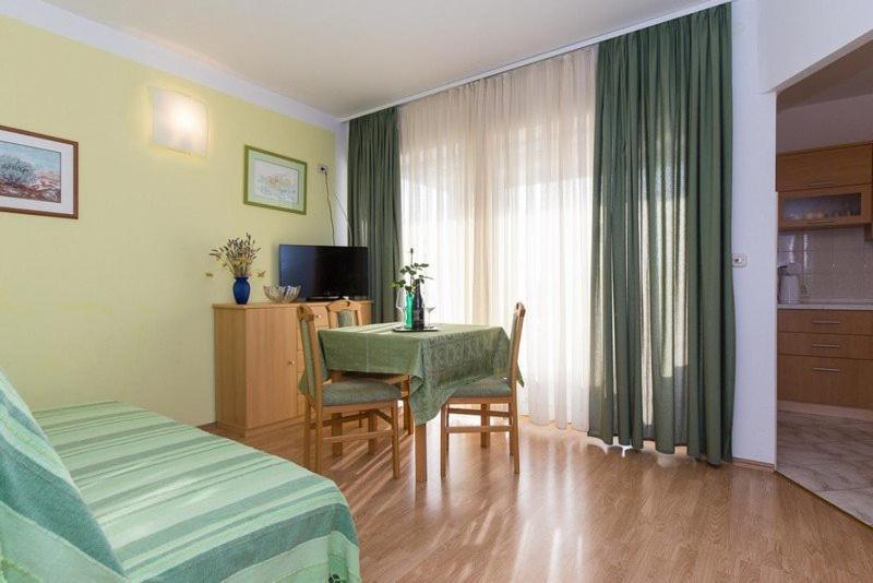 Marija F2 Apartment Крк Экстерьер фото